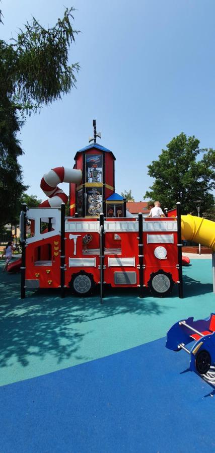 Juna2 - Nowoczesny Apartament W Centrum Z Widokiem Na Park بروشكوف المظهر الخارجي الصورة